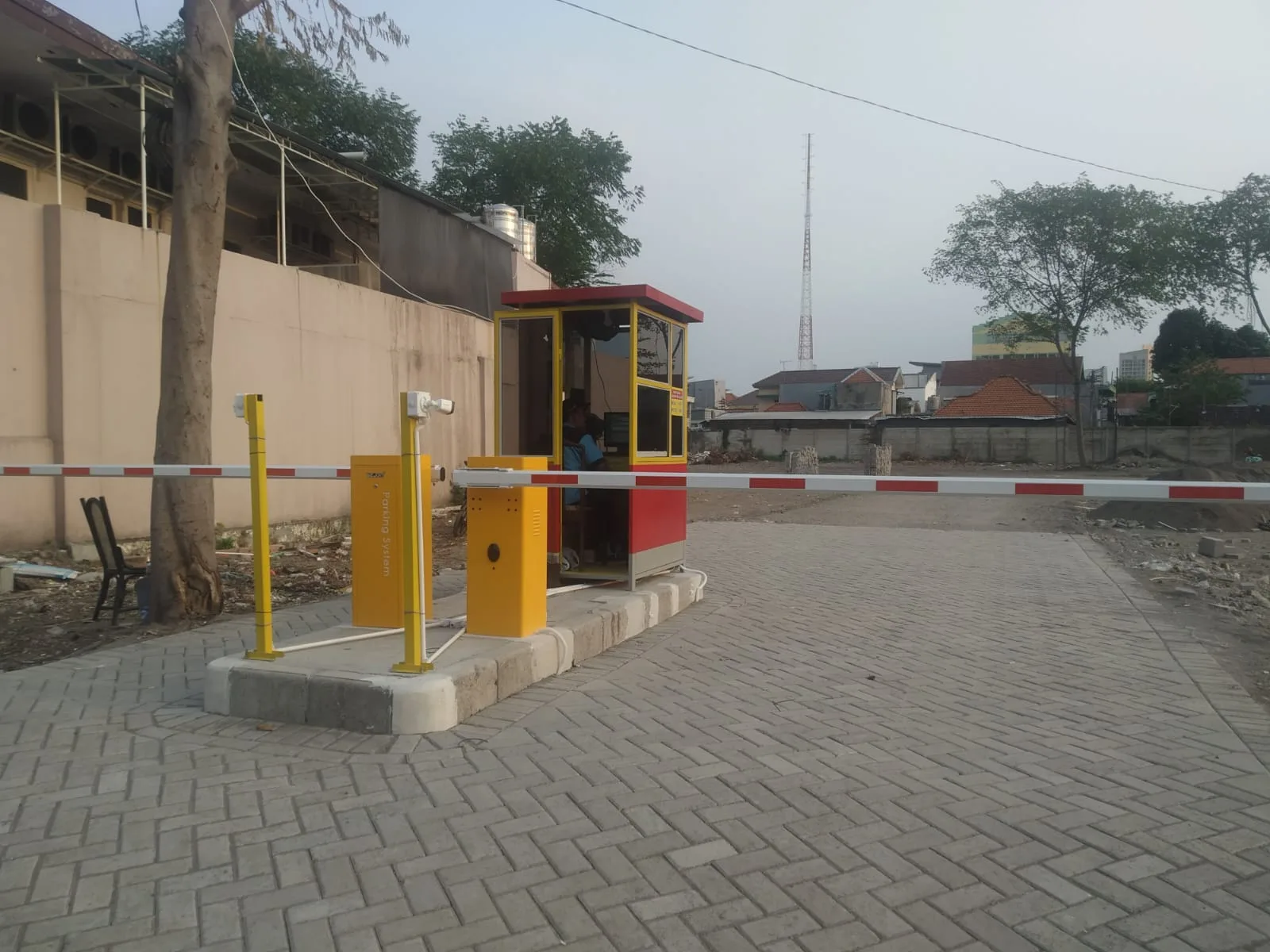 Vehicle Loop Detector